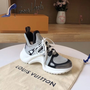 Louis Vuitton Shoes 028